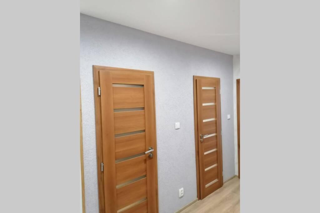 Apartman Blizko Hlavnej Stanice A Centra Mesta 巴尔代约夫 外观 照片