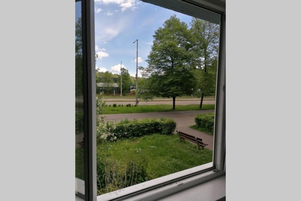 Apartman Blizko Hlavnej Stanice A Centra Mesta 巴尔代约夫 外观 照片